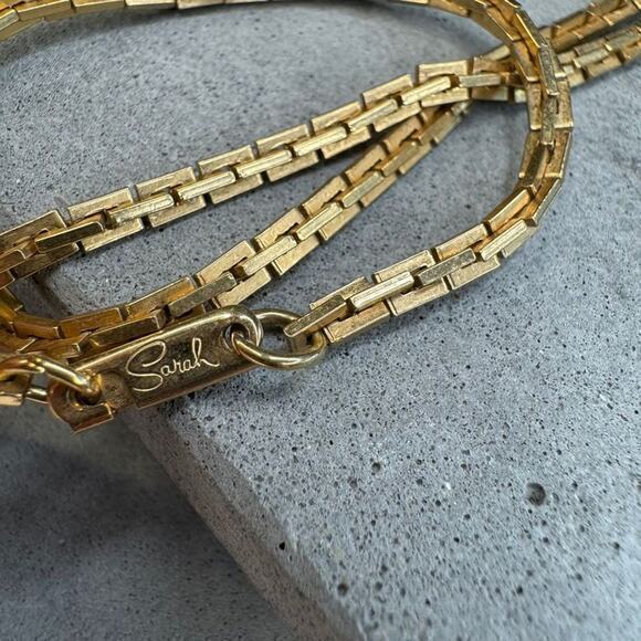 Sarah Coventry Gold‎ Plated Chain Necklace - Picture 5 of 7